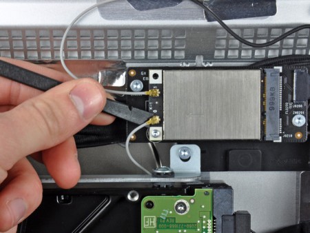 Как установить WiFi карту Airport в компьютер Apple G3 Ibook? 
